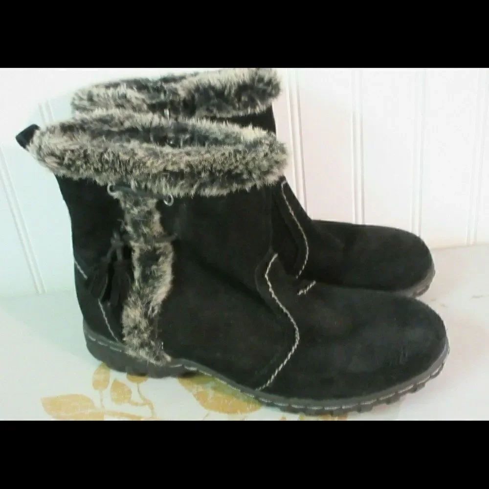 Khombu Kellie boots suede with faux fur sz 8